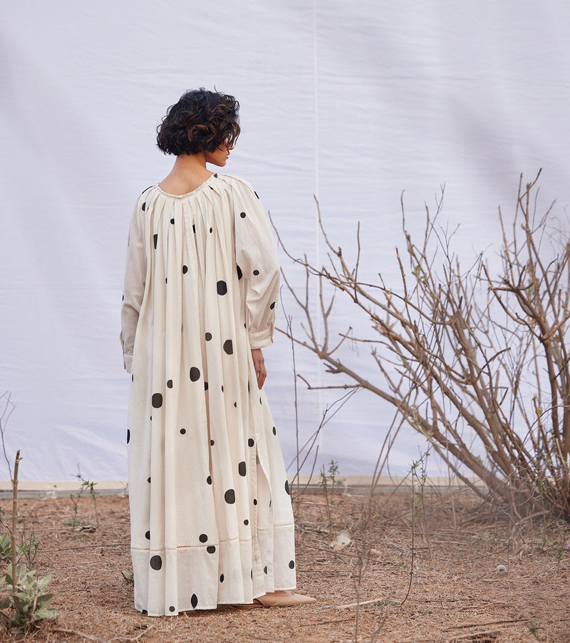 Luna Lilly cotton by Khara Kapas in white for women Worldwide