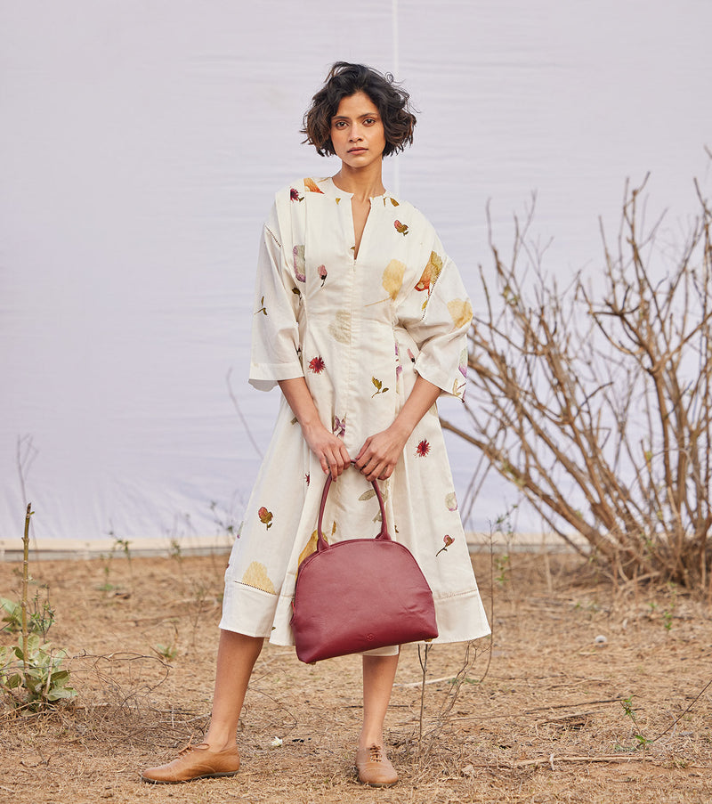 Aangan Dress cotton by Khara Kapas in white for women Worldwide