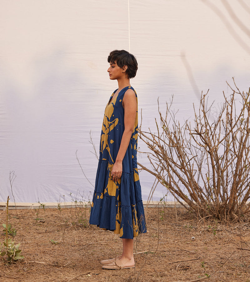 Sharbat cotton by Khara Kapas in blue for women Worldwide