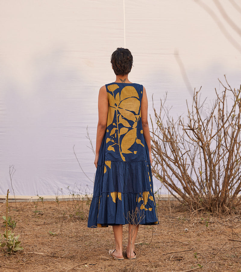 Sharbat cotton by Khara Kapas in blue for women Worldwide