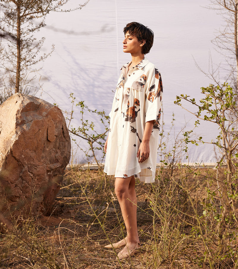Panchi Shirt dress cotton by Khara Kapas in white for women Worldwide