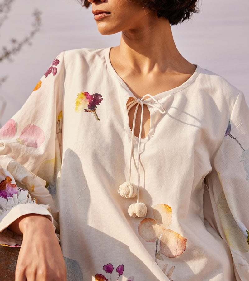 Aam panna cotton by Khara Kapas in white for women Worldwide