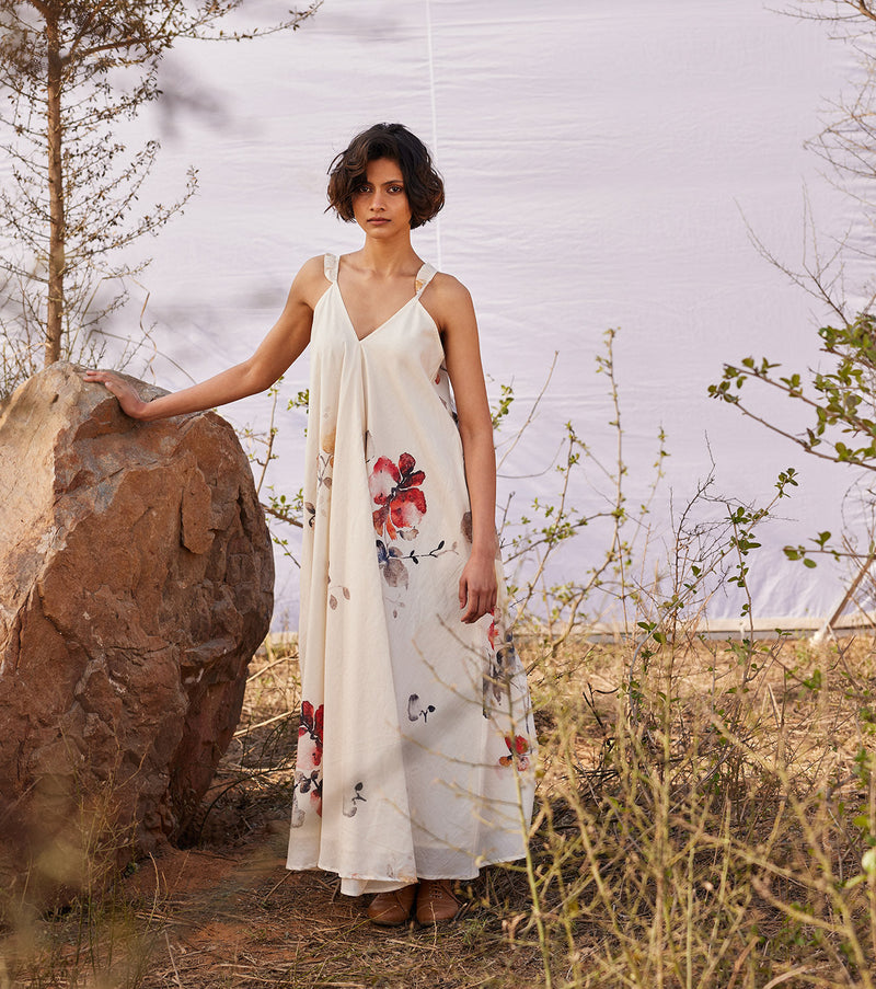 Wisteria cotton by Khara Kapas in white for women Worldwide