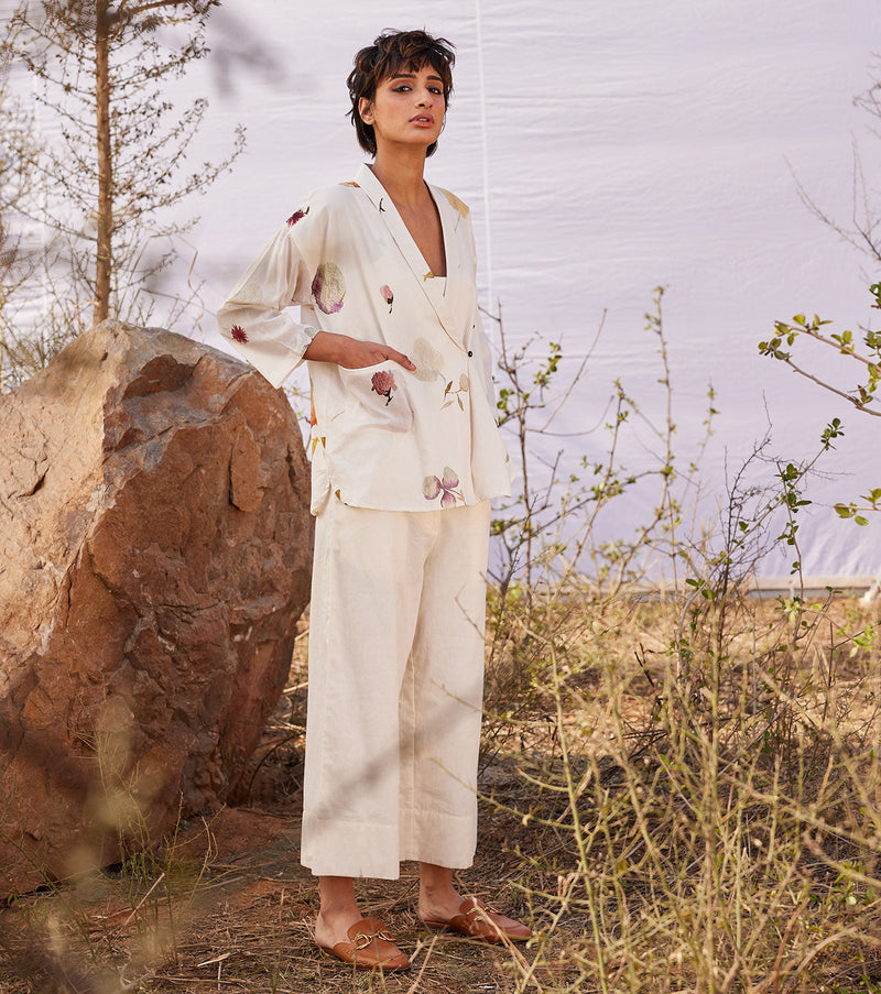 Ruyi Top cotton by Khara Kapas in white for women Worldwide
