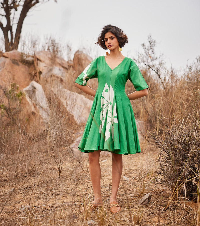 Dianthus cotton by Khara Kapas in green for women Worldwide