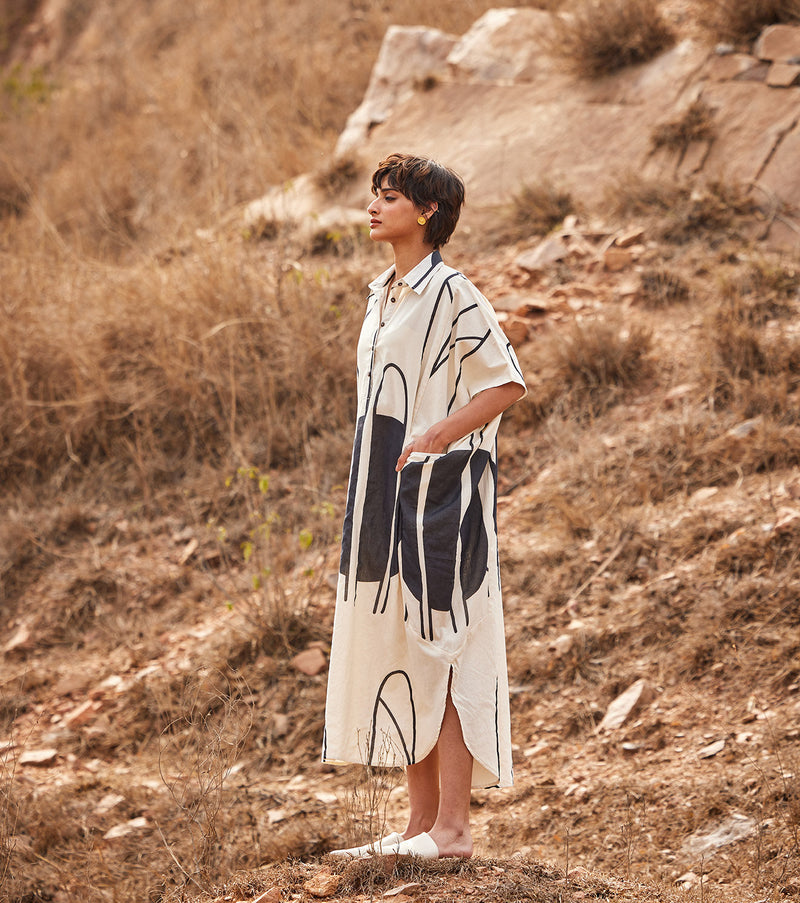 Agave Kaftan cotton by Khara Kapas in white for women Worldwide