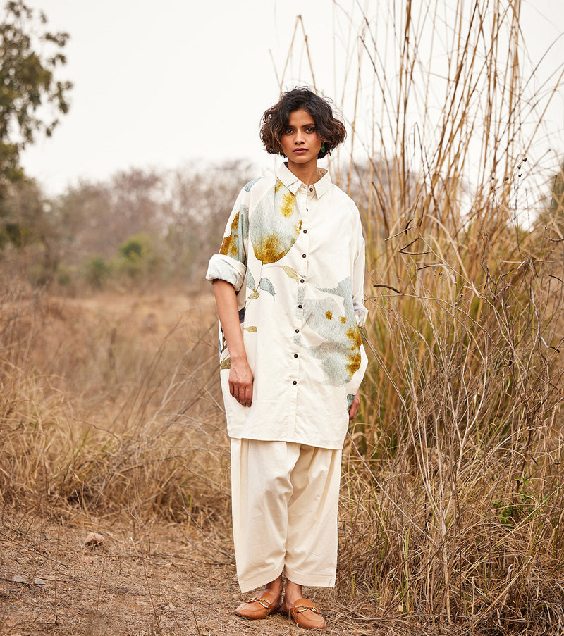 Shuchi Salwar pants cotton by Khara Kapas in white for women Worldwide