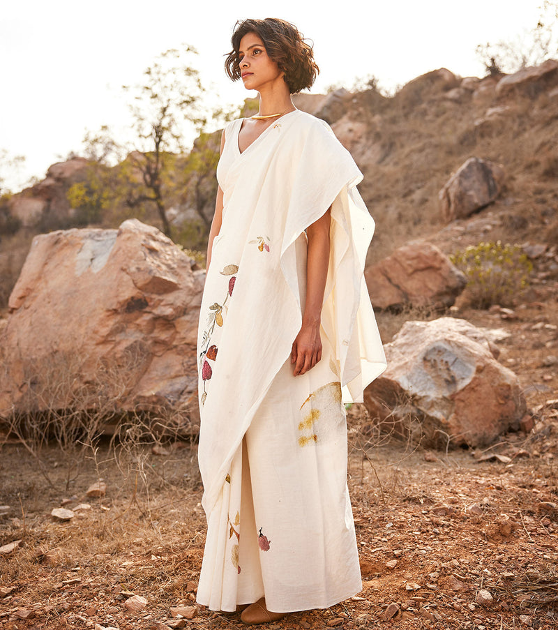 Ketaki Saree cotton by Khara Kapas in white for women Worldwide