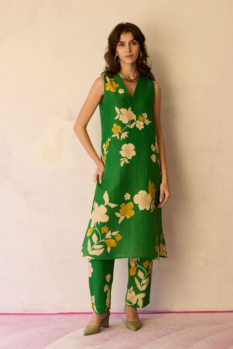 Hibiscus Anaar V-Neck Co-ord Set - Fern cotton by World of SiSa for women Worldwide