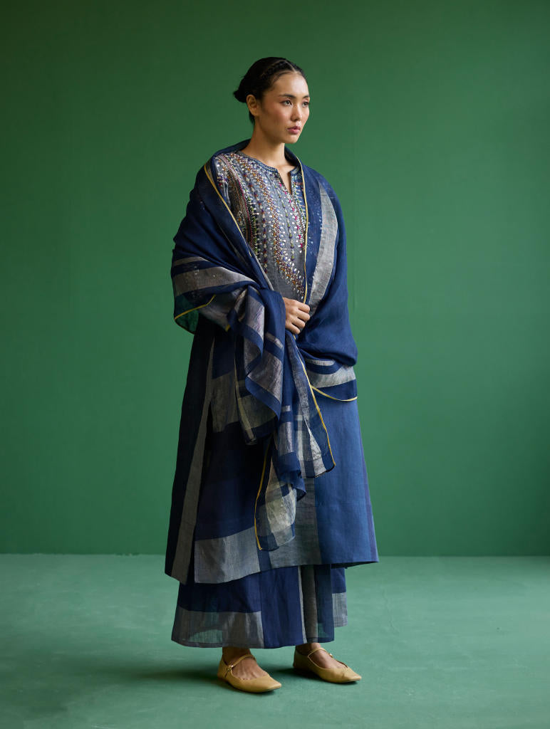 Rida Hand-Embroidered Metallic Linen Kurta - Navy linen by Manan in navy color for women Worldwide