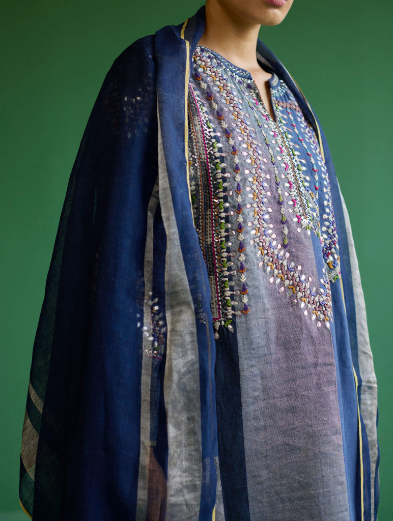Rida Hand-Embroidered Metallic Linen Kurta - Navy linen by Manan in navy color for women Worldwide
