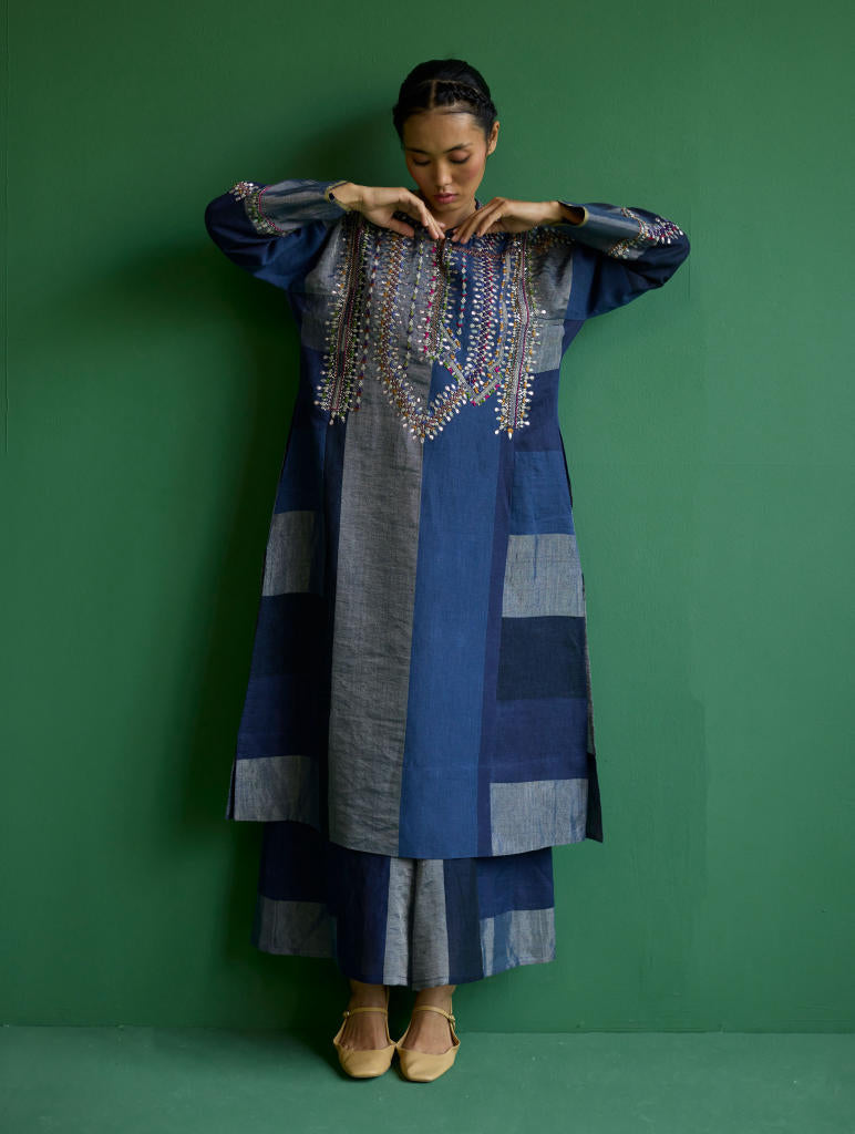 Rida Hand-Embroidered Metallic Linen Kurta - Navy linen by Manan in navy color for women Worldwide