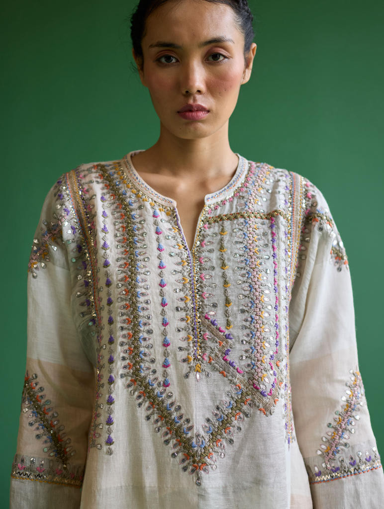 Rida Hand-Embroidered Metallic Linen Kurta - Ivory linen by Manan in ivory color for women Worldwide
