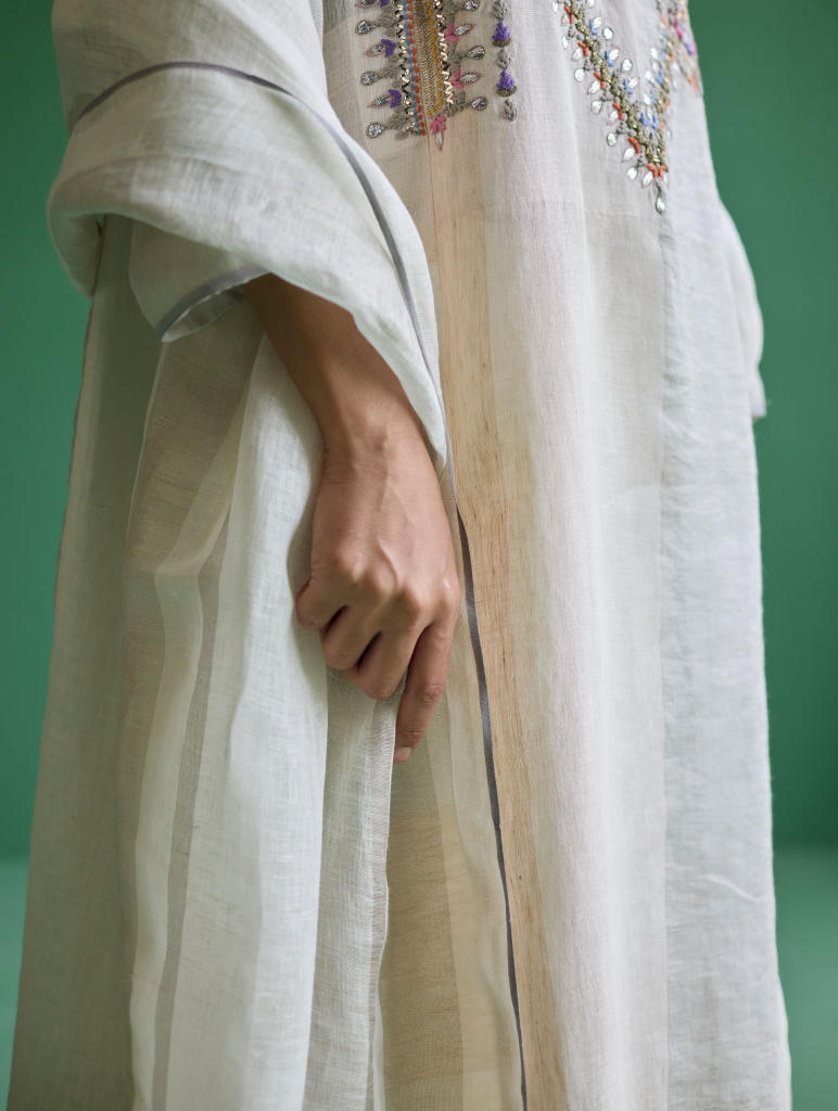 Rida Hand-Embroidered Metallic Linen Kurta - Ivory linen by Manan in ivory color for women Worldwide