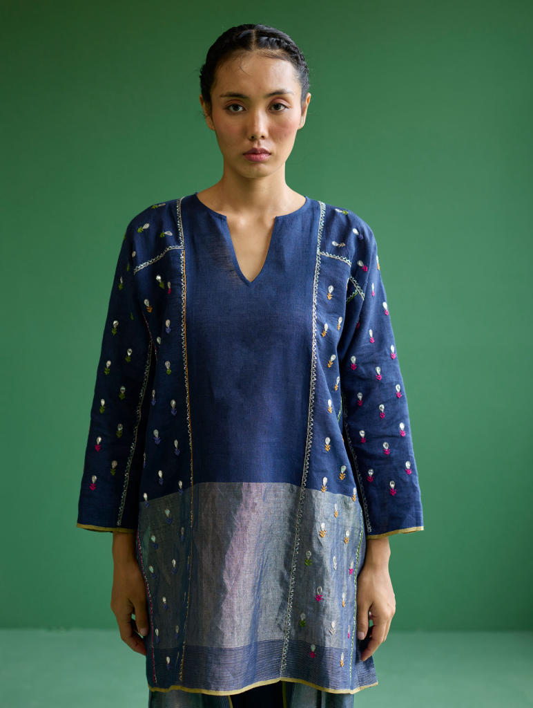 Ennya Hand-Embroidered Metallic Linen Kurta - Navy