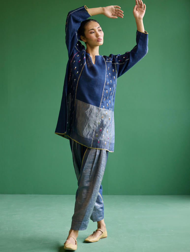 Ennya Hand-Embroidered Kurta Set
 - Navy linen by Manan in navy color for women Worldwide