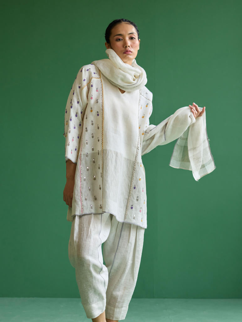 Ennya Hand-Embroidered Metallic Linen Kurta - Ivory linen by Manan in ivory color for women Worldwide