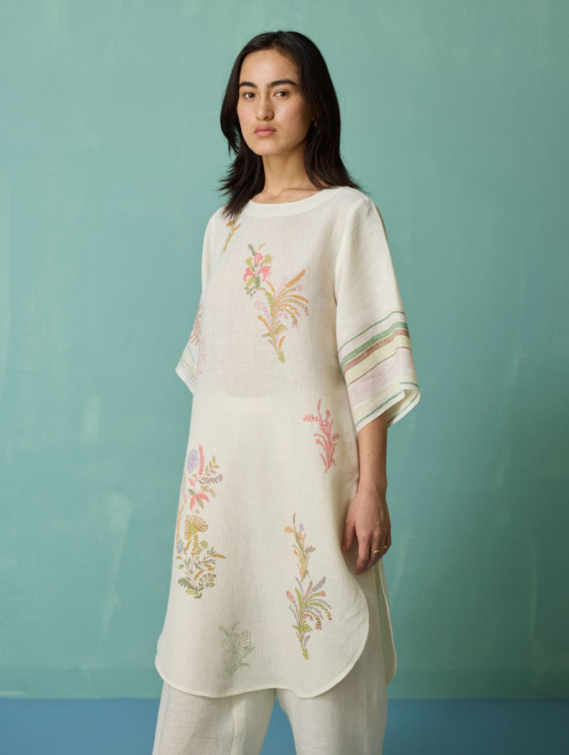 Nami Floral Block-Printed Curved Hem Kurta - Ivory linen light kurta set by Manan in ivory for women Worldwide