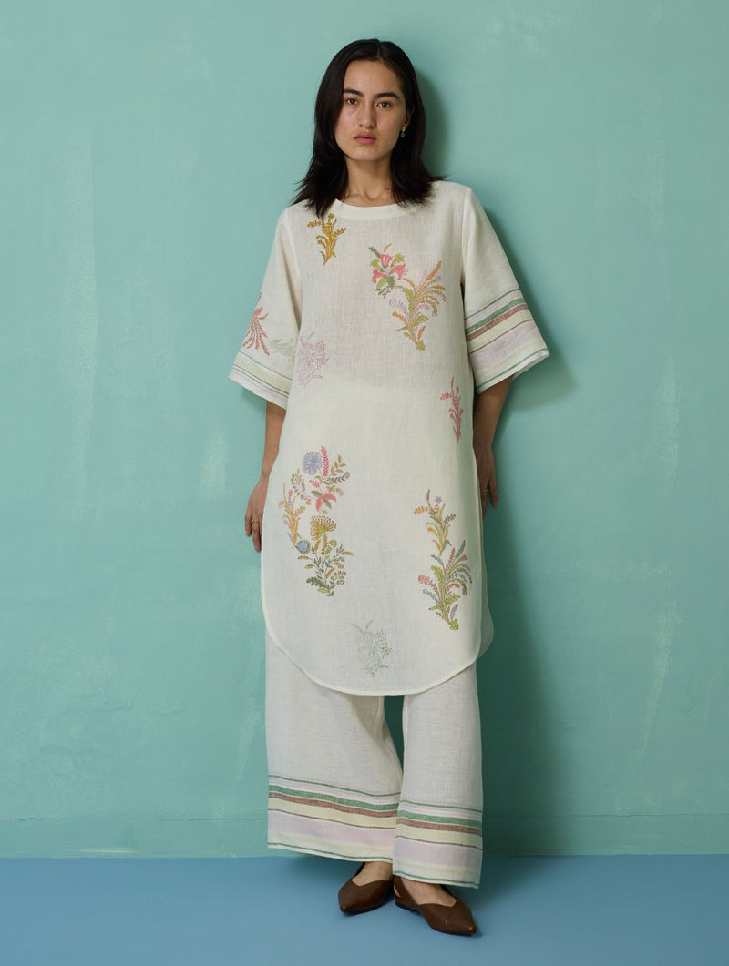 Nami Floral Block-Printed Curved Hem Kurta - Ivory linen light kurta set by Manan in ivory for women Worldwide
