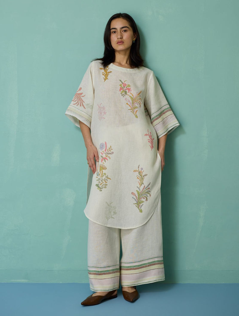 Nami Floral Block-Printed Curved Hem Kurta - Ivory linen light kurta set by Manan in ivory for women Worldwide