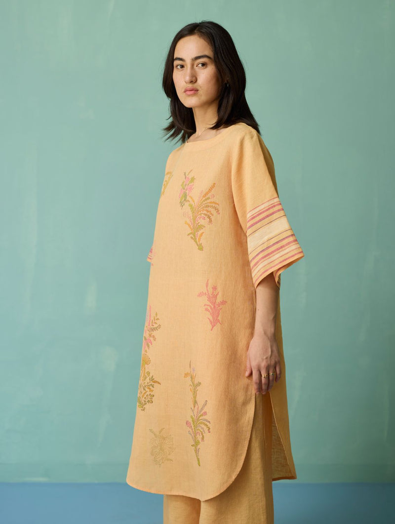 Nami Floral Block-Printed Curved Hem Kurta Set - Apricot linen light kurta set by Manan in apricot for women Worldwide