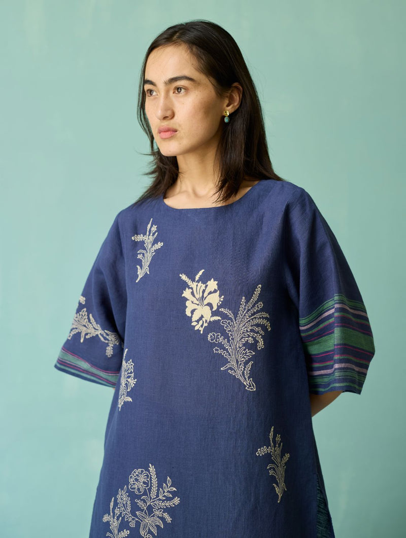 Nami Floral Block-Printed Curved Hem Kurta Set - Indigo linen light kurta set by Manan in navy for women Worldwide
