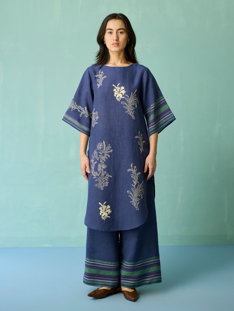 Nami Floral Block-Printed Curved Hem Kurta Set - Indigo linen light kurta set by Manan in navy for women Worldwide