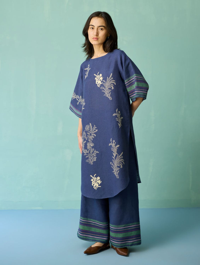 Nami Floral Block-Printed Curved Hem Kurta Set - Indigo linen light kurta set by Manan in navy for women Worldwide