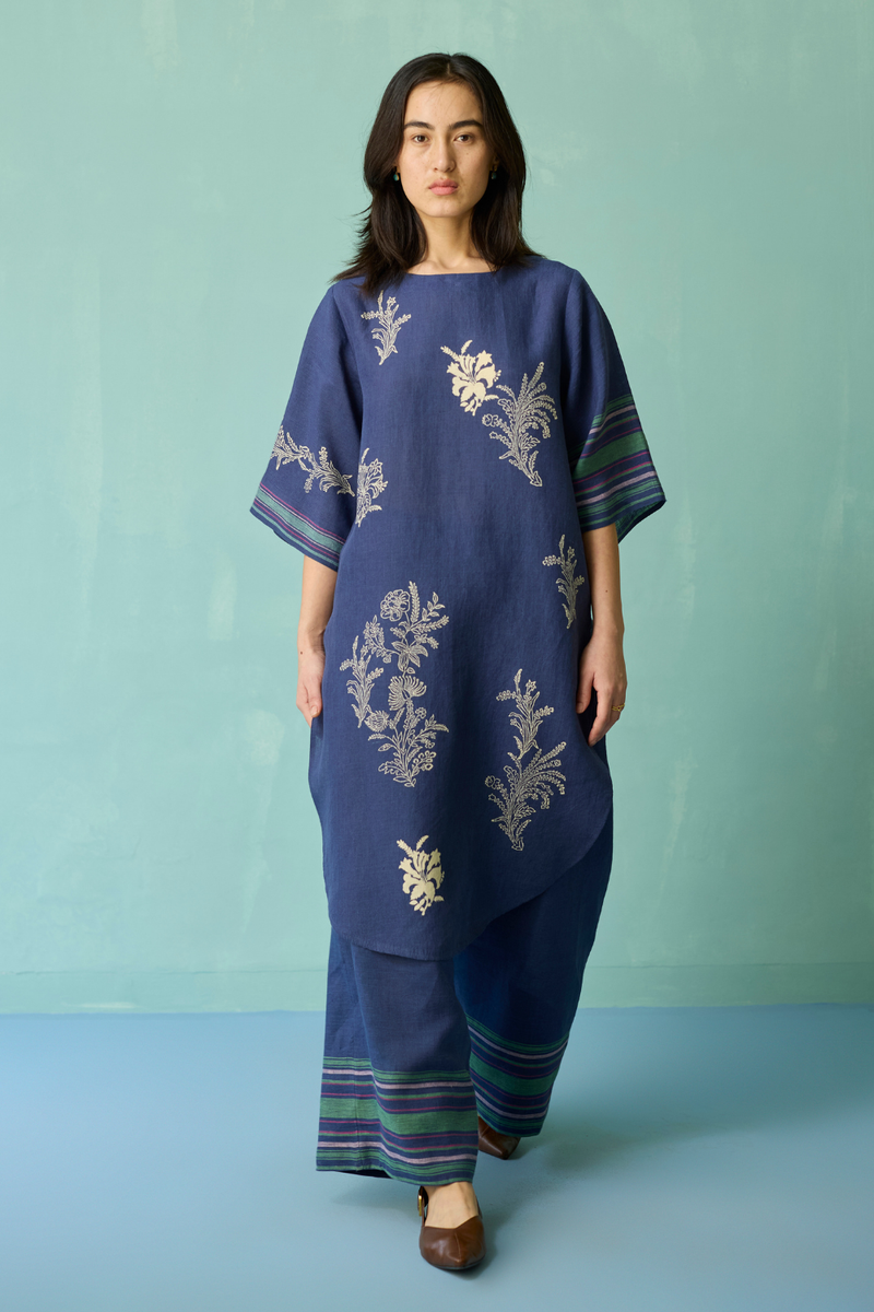 Nami Floral Block-Printed Curved Hem Kurta Set - Indigo linen light kurta set by Manan in navy for women Worldwide