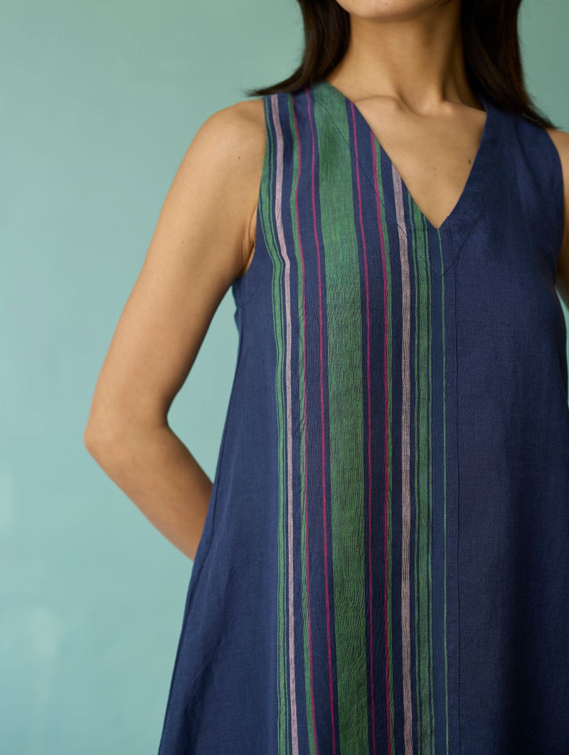 Vanya Border Linen Sleeveless Kurta - Indigo linen light kurta set by Manan in navy for women Worldwide