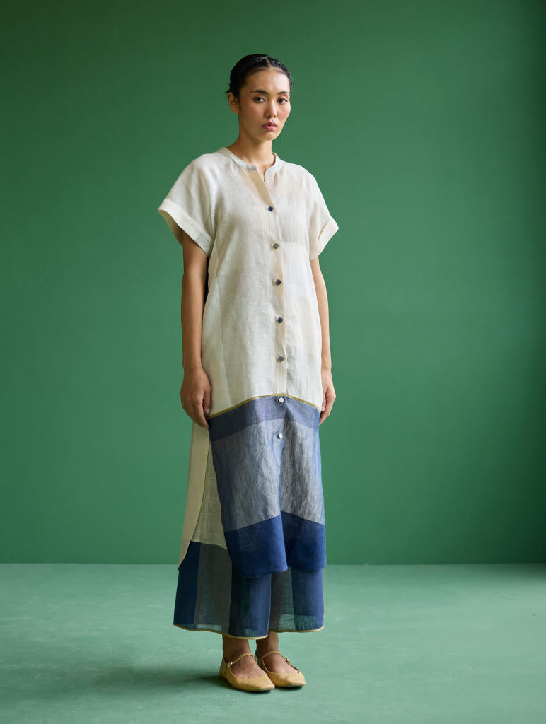 Nila Color-Blocked Metallic Linen Kurta
 - Ivory