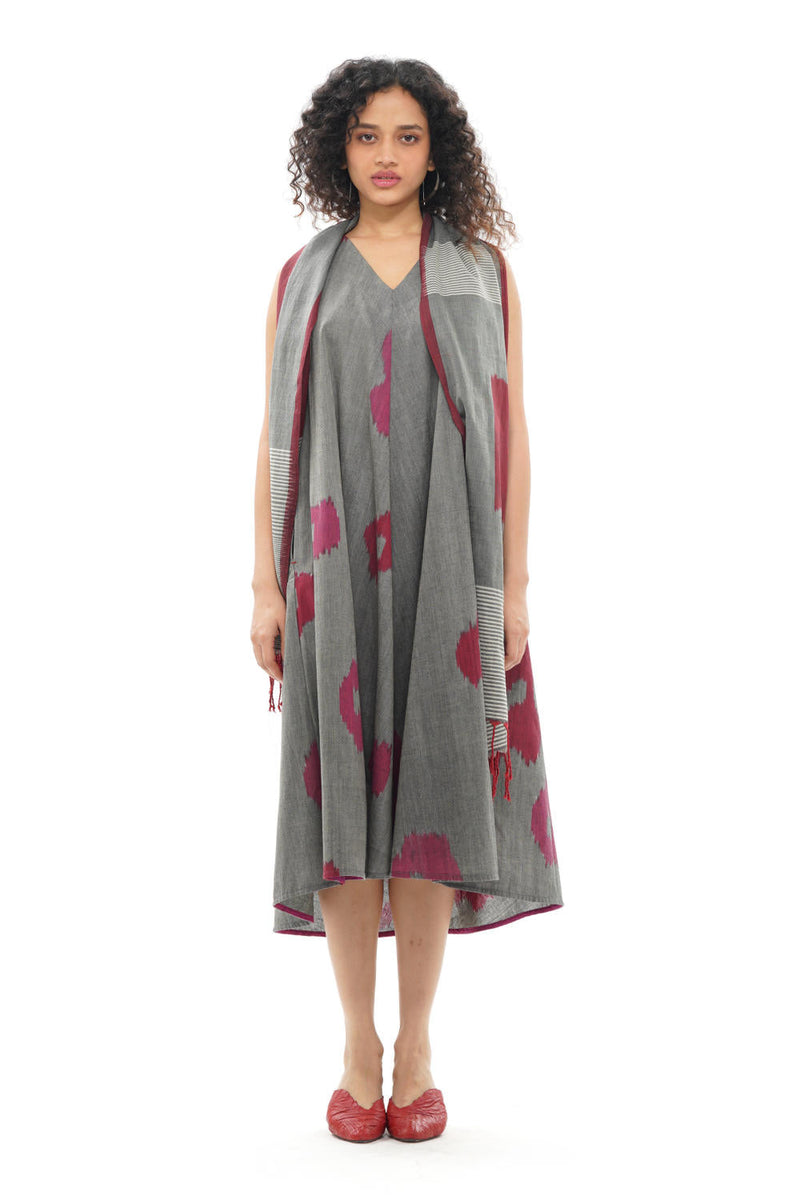 KURO SLEEVELESS BIAS DRESS