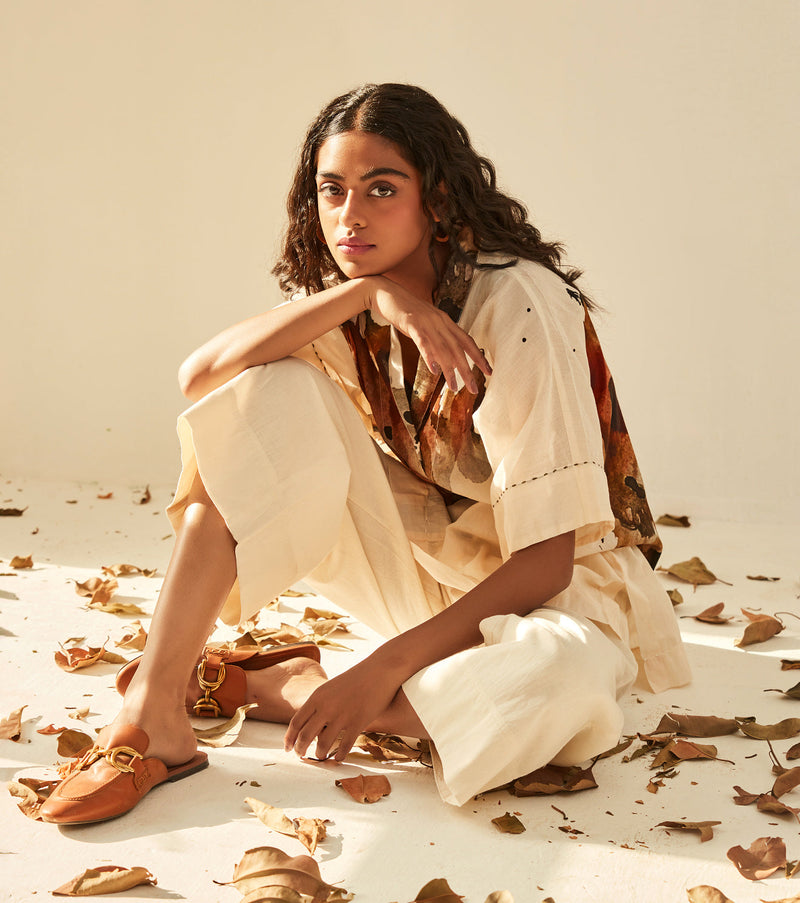Myna Top cotton by Khara Kapas in white for women Worldwide