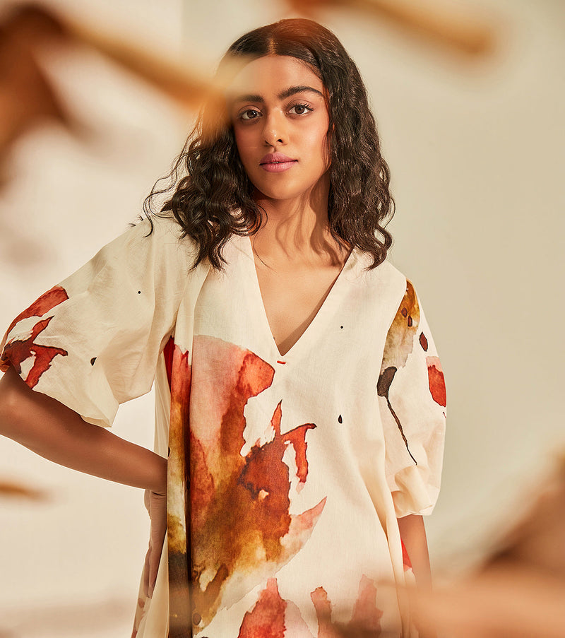Wild poppies Dress cotton by Khara Kapas in white for women Worldwide