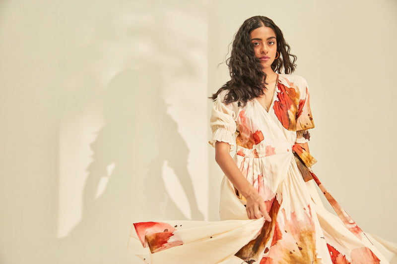 Wild poppy wrap Dress cotton by Khara Kapas in white for women Worldwide