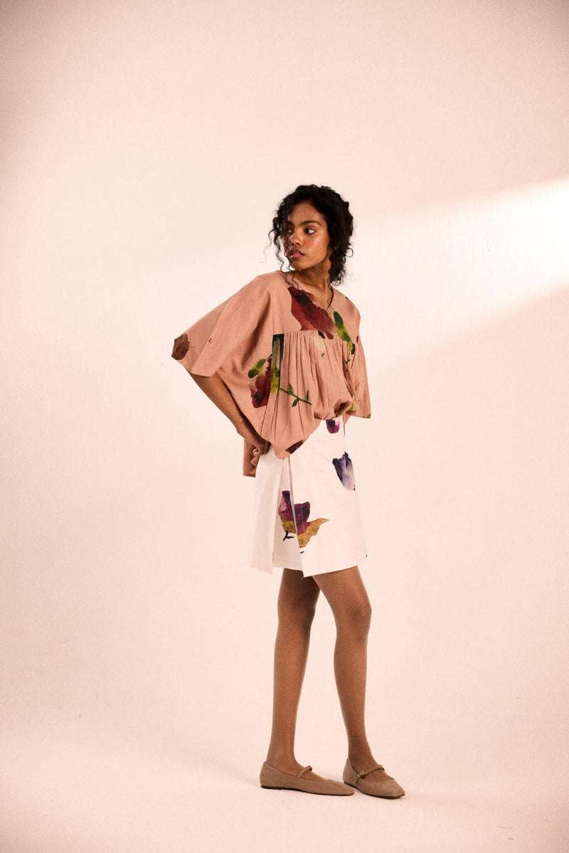 Amethyst blooms skort twill by Khara Kapas in white for women Worldwide