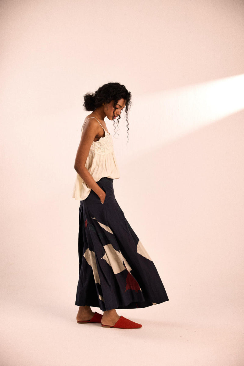 Aba pleated pants by Khara Kapas in black for women Worldwide