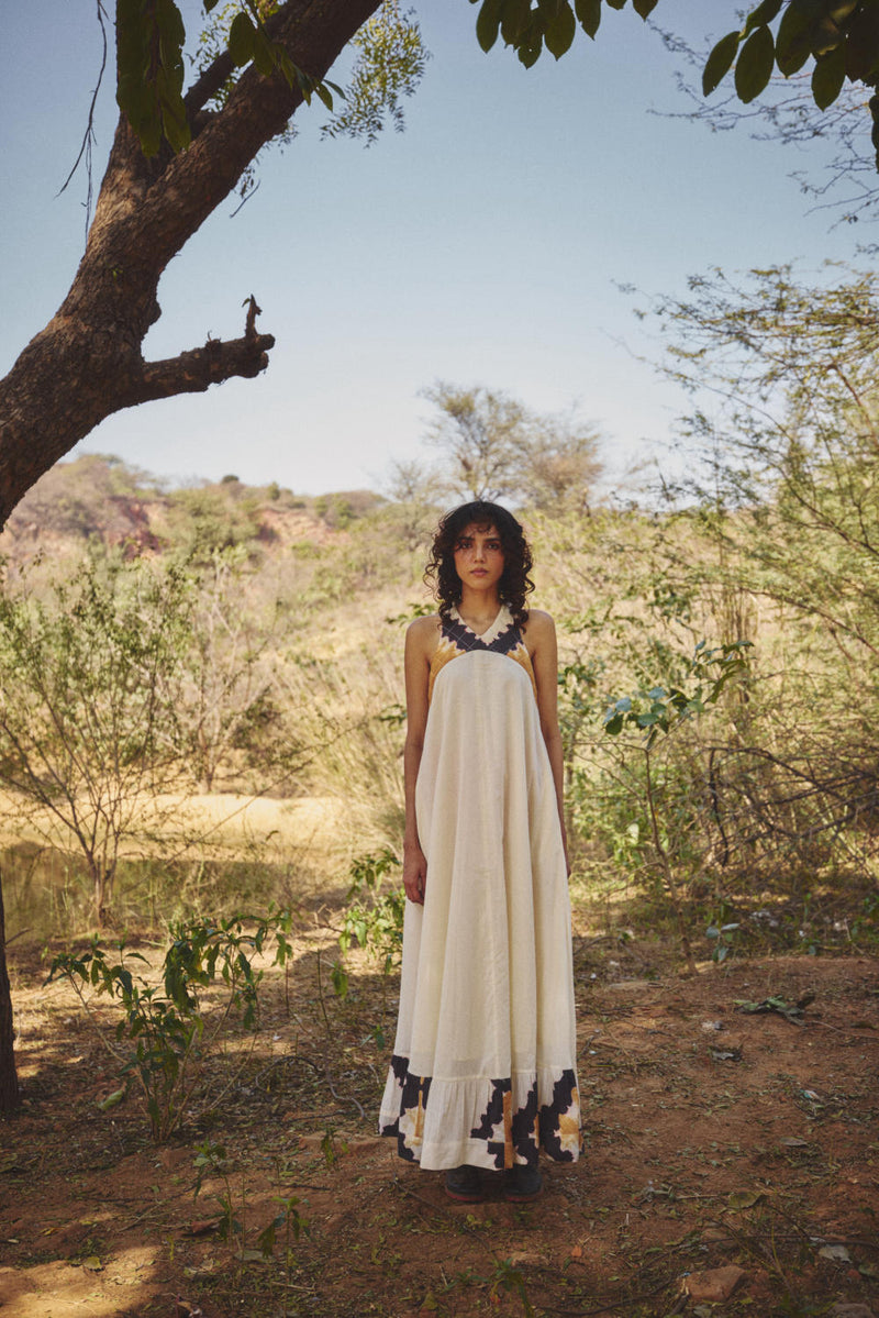 Mist veil gown by Khara Kapas in white for women Worldwide