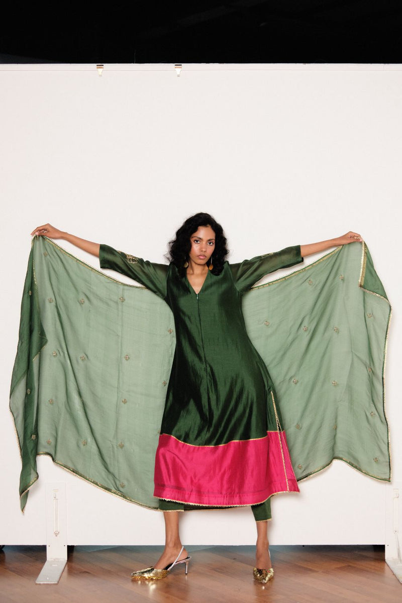 Iraani Kurta Set chanderi by Khara Kapas in green for women Worldwide