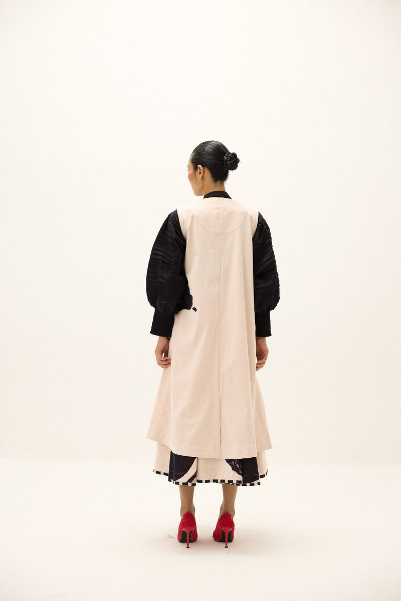 Alum Stone Overlay mul by Khara Kapas in multi for women Worldwide