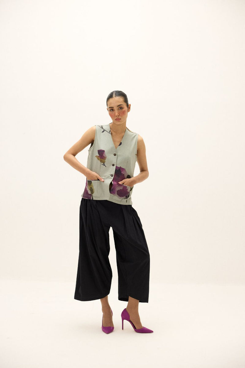 Aurora Waistcoat oxford by Khara Kapas in blue for women Worldwide