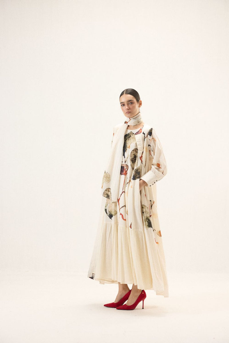 Clara set mulmul by Khara Kapas in white for women Worldwide