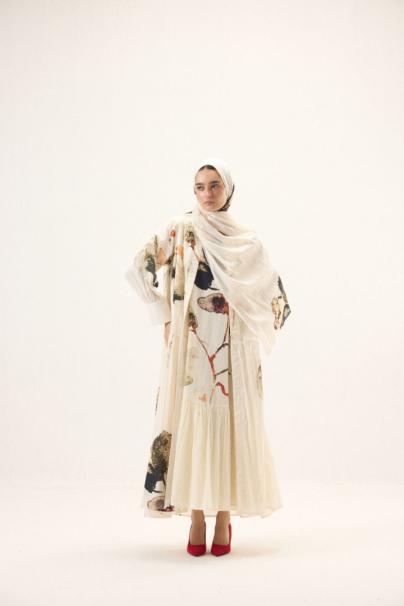 Clara set mulmul by Khara Kapas in white for women Worldwide