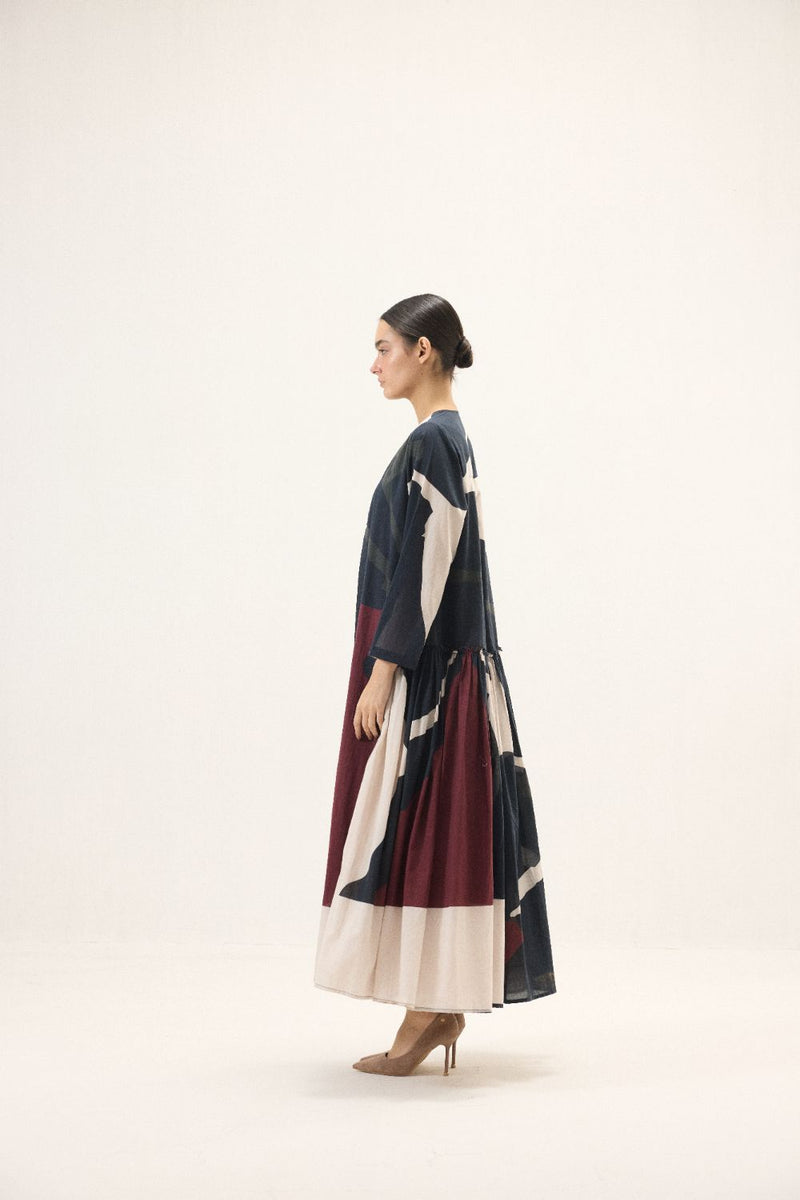 Ebonel set mulmul by Khara Kapas in multi for women Worldwide