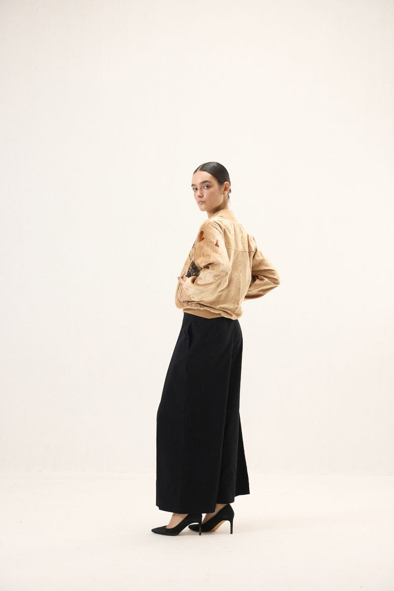 Void Pants twill by Khara Kapas in black for women Worldwide