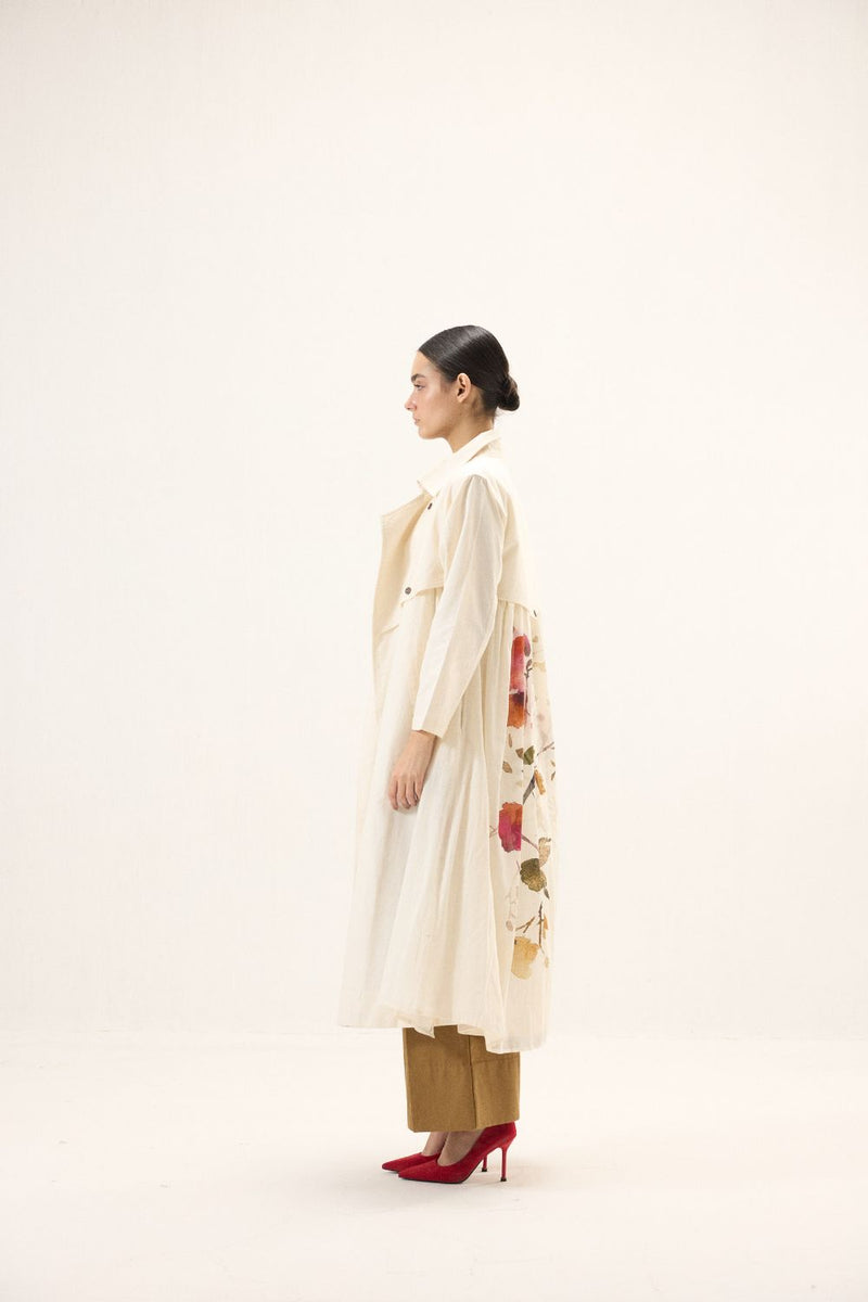Maison Trench Coat mulmul by Khara Kapas in ivory for women Worldwide