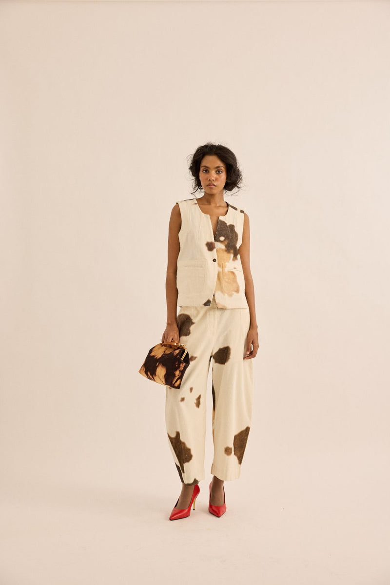 Holstein Co-ord Set corduroy by Khara Kapas in brown for women Worldwide