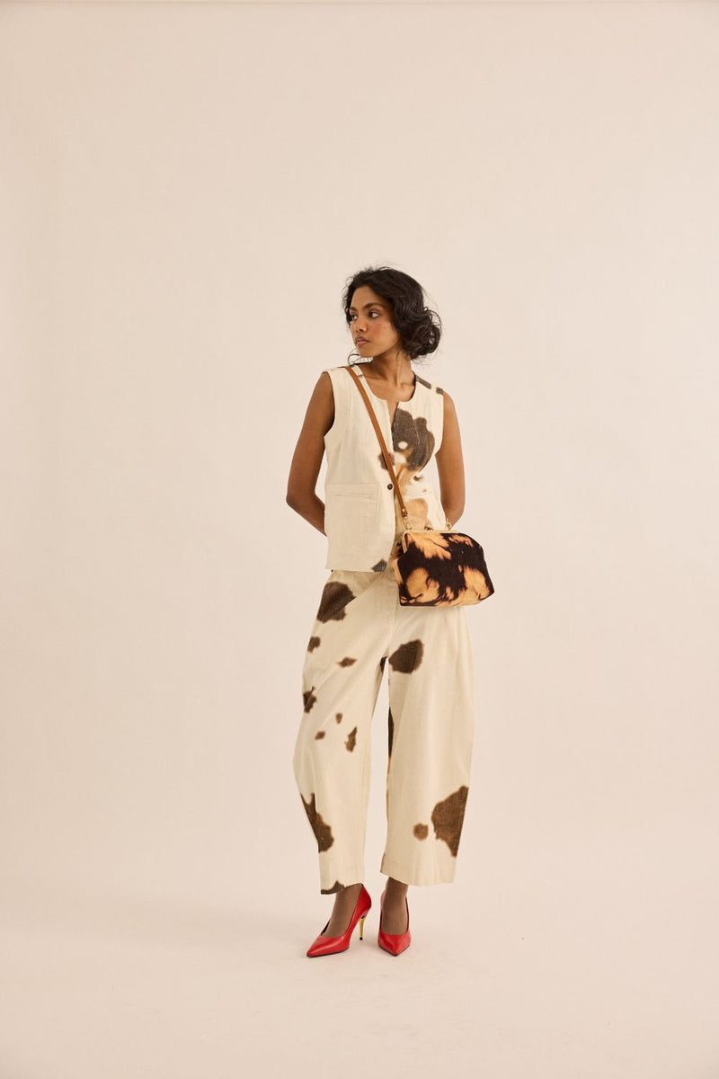 Holstein Co-ord Set corduroy by Khara Kapas in brown for women Worldwide