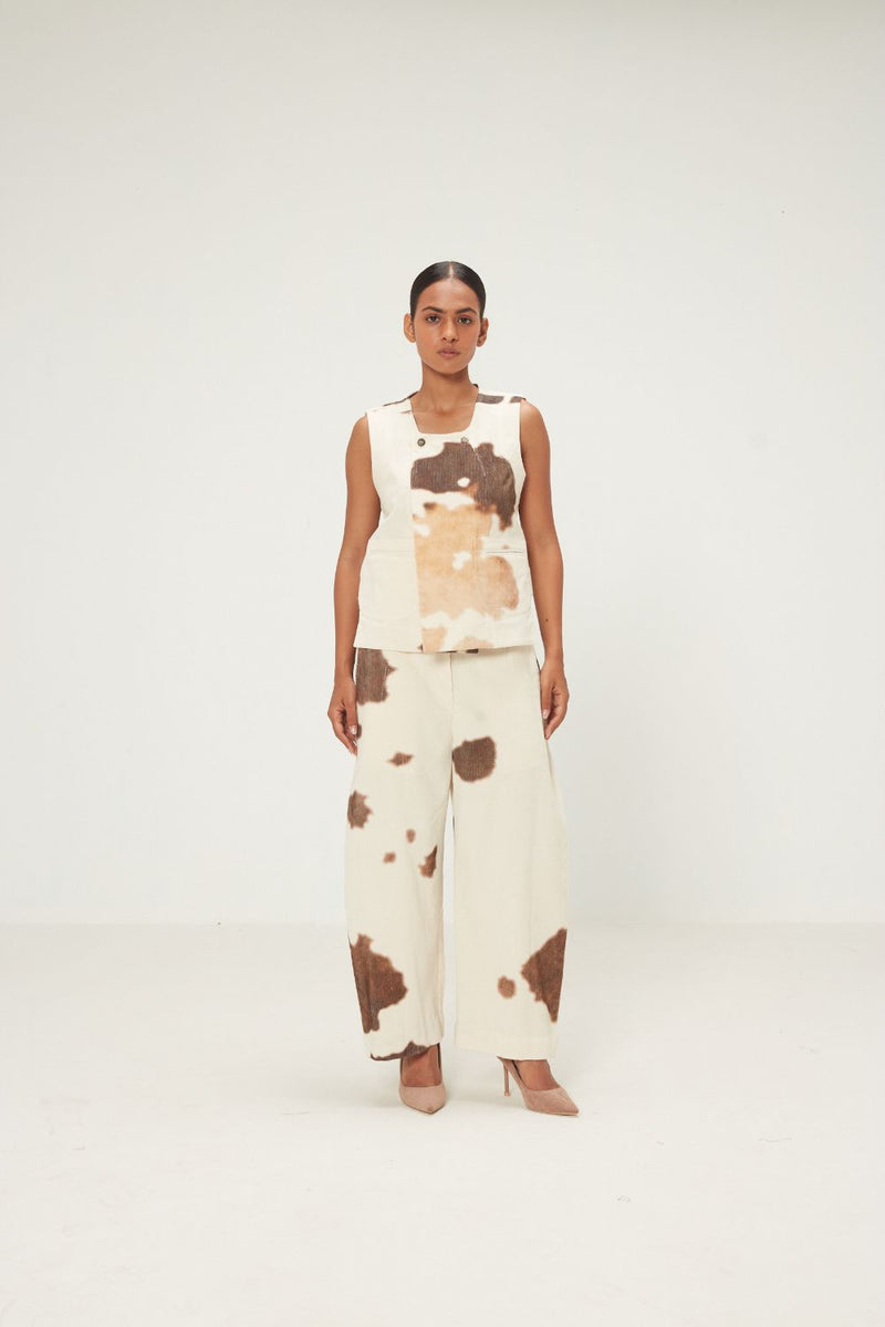 Holstein Pants corduroy by Khara Kapas in brown for women Worldwide