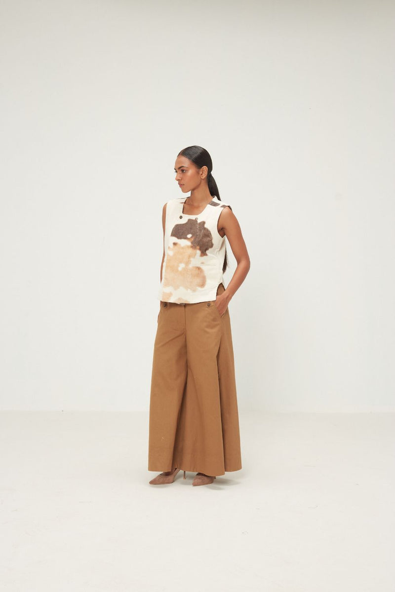 Earth Brown Pants twill by Khara Kapas in brown for women Worldwide